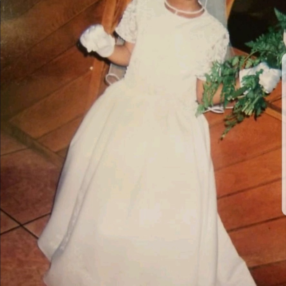 Dress - Picture 2 of 4